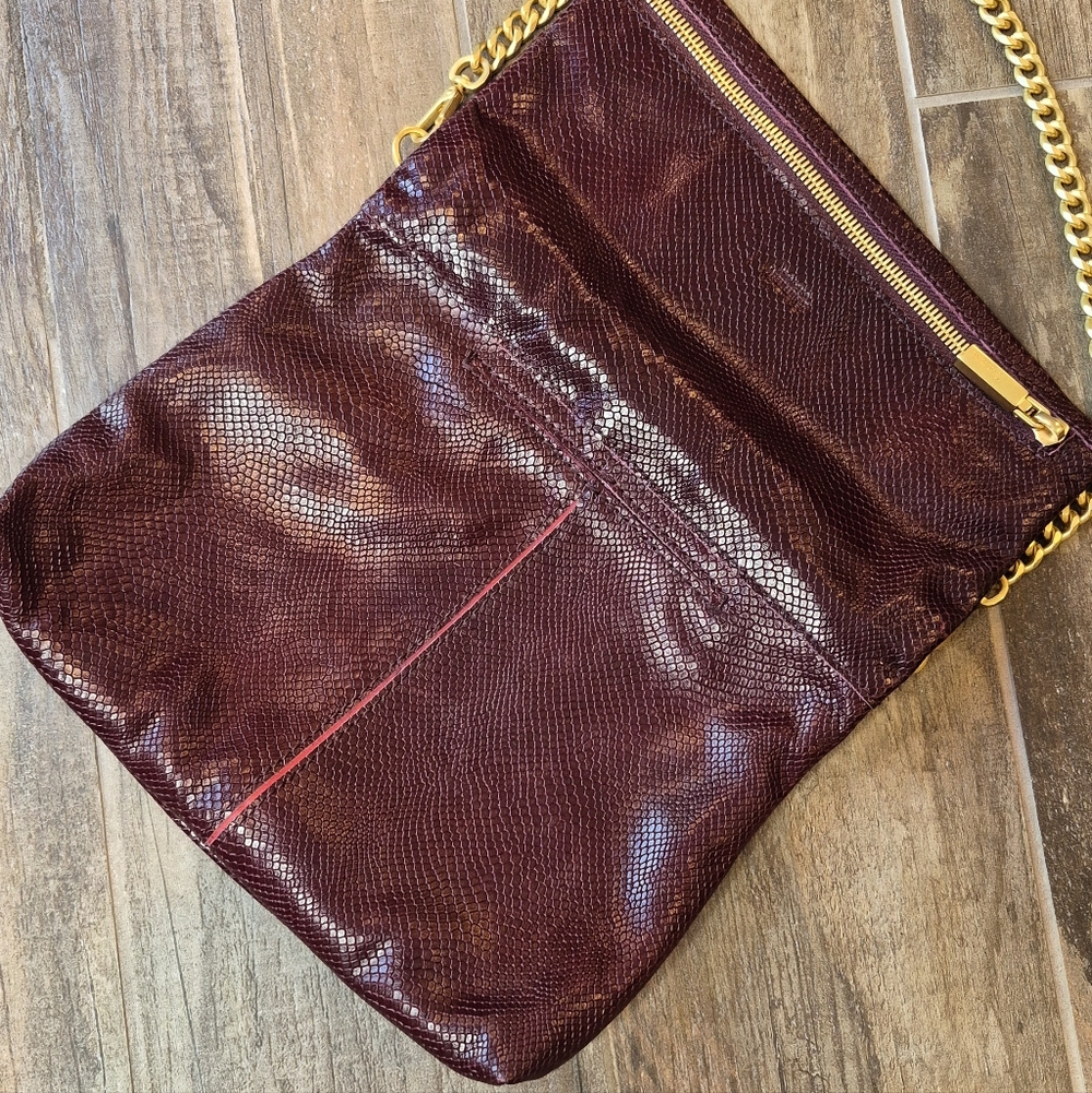 Rare Hammitt VIP Medium Bag Red Wine Burgundy Snake Brushed Gold Hardware - Picture 4 of 16
